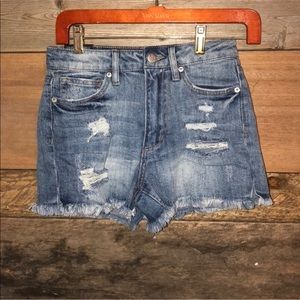 Joes Jeans NWT High Rise Distressed Short 25